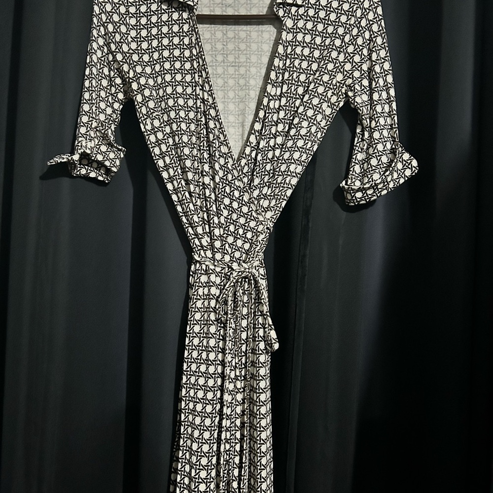 Ann Taylor Brown and Off white Geometric wrap dress